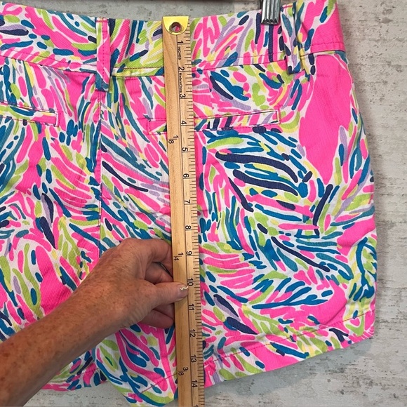 Lilly Pulitzer "Palm Reader" The Callahan Shorts Sz 10 - Picture 8 of 16